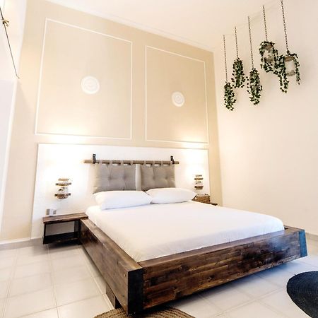 B&B Camera A Sud Maris Trani Εξωτερικό φωτογραφία