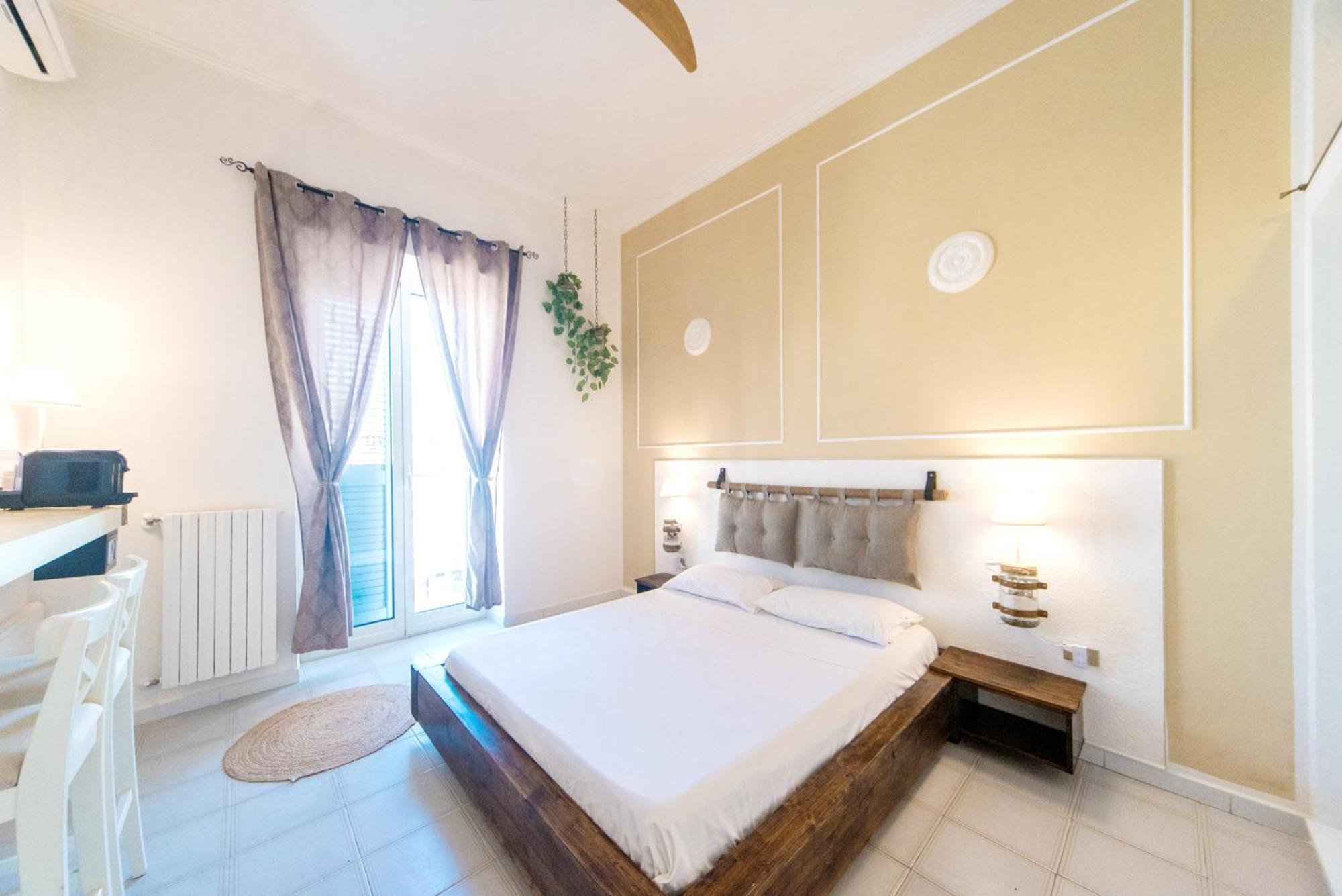B&B Camera A Sud Maris Trani Εξωτερικό φωτογραφία